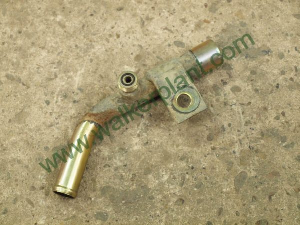Volvo Dropbox Breather Pipe
