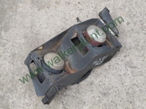 Volvo Headlamp Assembly (Left)