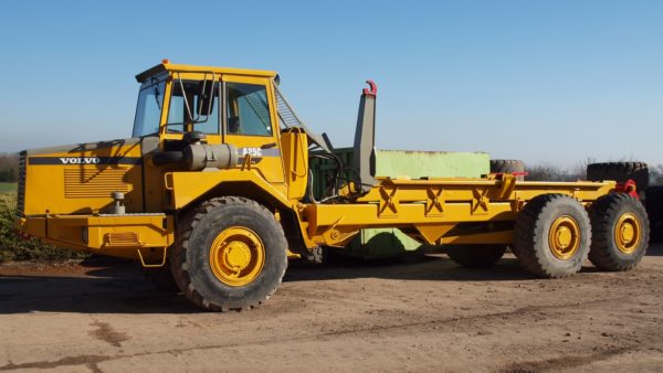 Volvo A25C Hook Loader required - Image 2