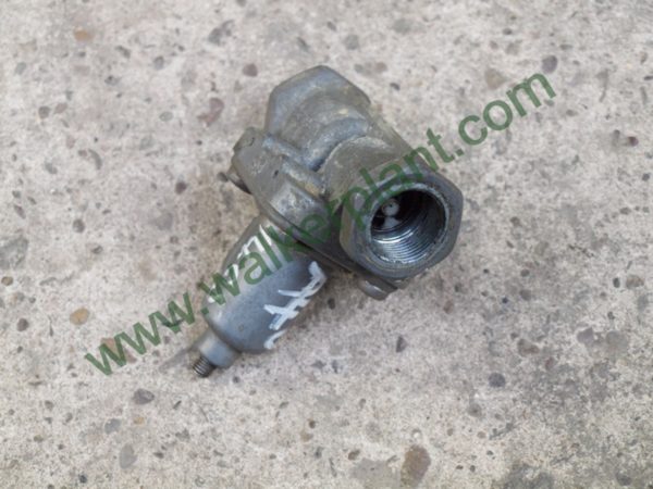 Volvo Pressure Retaining Valve - Image 2