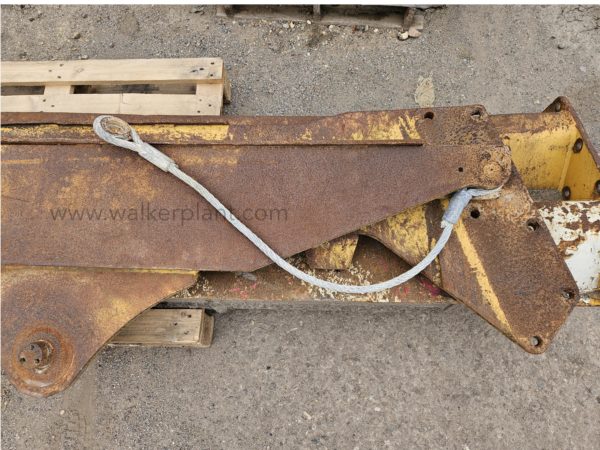 Volvo Used Overhung Tailgate - Incomplete - Image 6