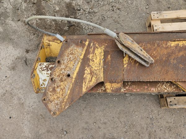 Volvo Used Overhung Tailgate - Incomplete - Image 5